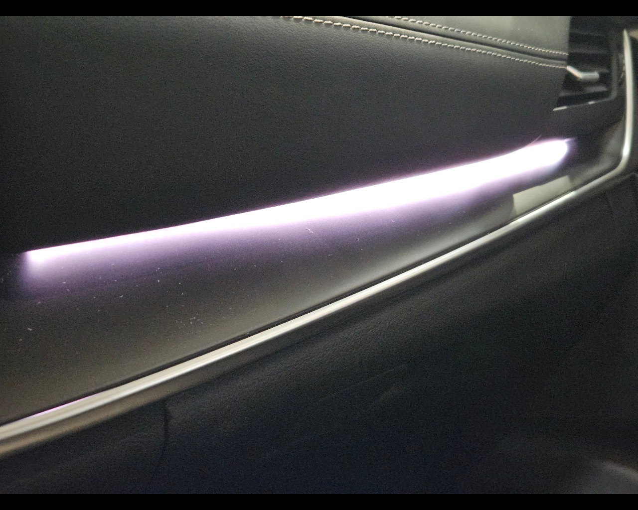 NISSAN Qashqai 1.3 mhev N-Connecta 2wd 140cv Ibrida usato - 20