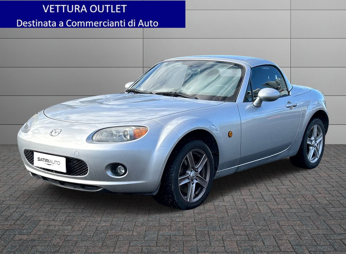 MX-5 III 2005 Roadster Coupe – MX-5 Roadster Coupe 1.8 Nisek