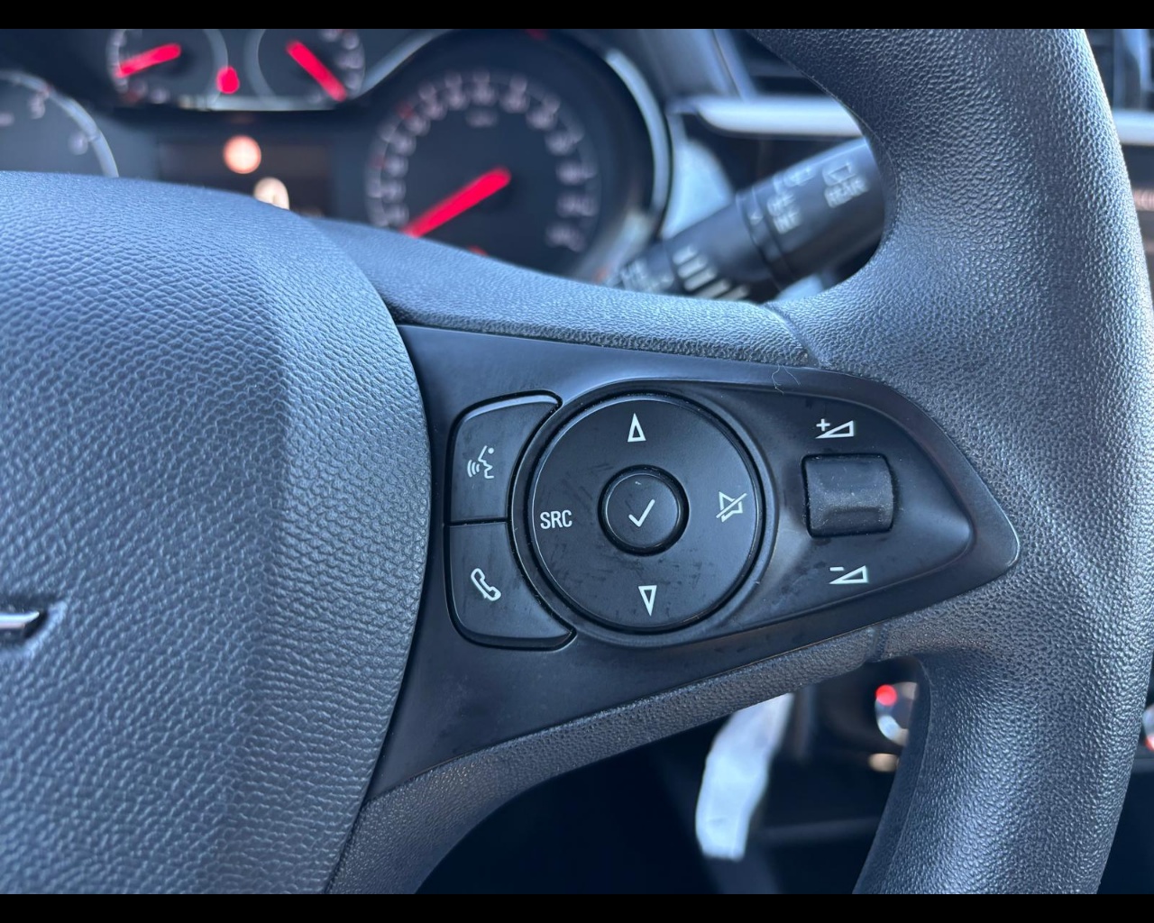 Foto OPEL Corsa 1.5 Edition s&s 100cv