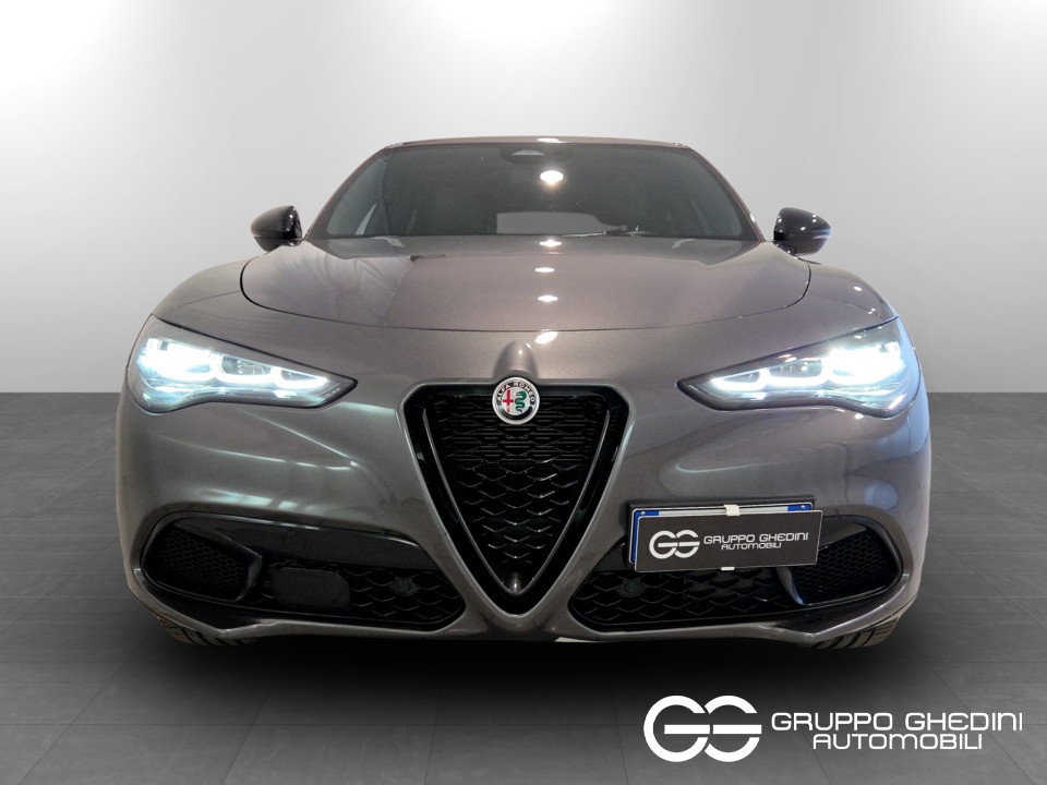ALFA ROMEO Stelvio 2.2 t Veloce Q4 210cv auto Diesel usato - 3