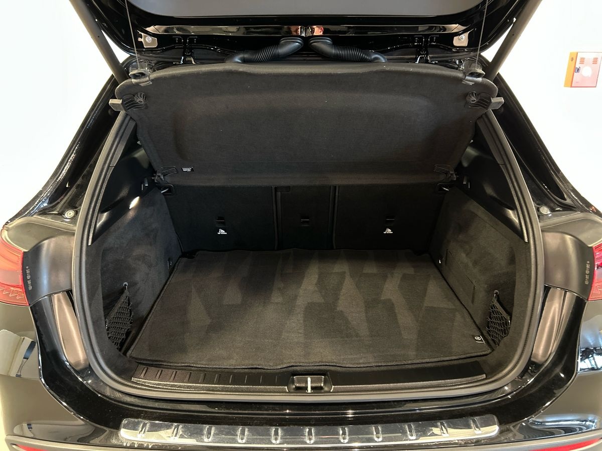 Mercedes GLA GLA 180 D AMG Line Advanced Plus 8G-DCT - 8