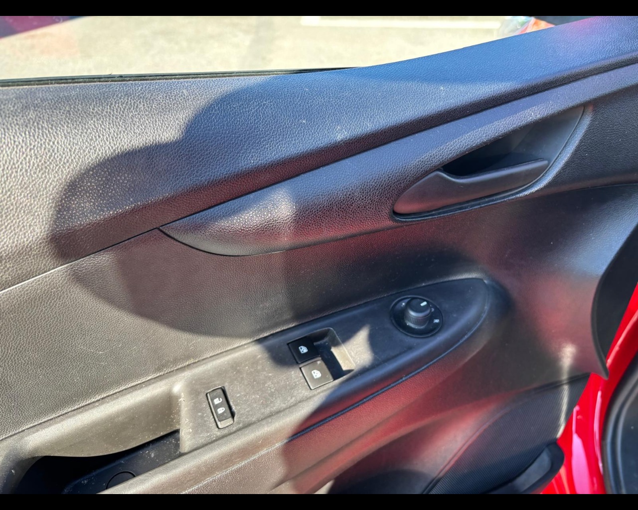 Foto OPEL Karl 1.0 N-Joy 75cv