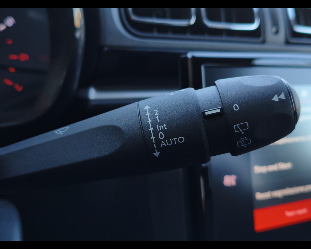 Foto CITROEN C3 1.2 puretech Shine s&s 83cv neopatentati