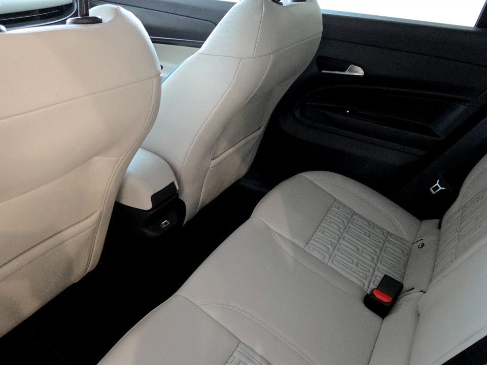 FIAT 600 1.2 hybrid La Prima 110cv auto Ibrida usato - 16