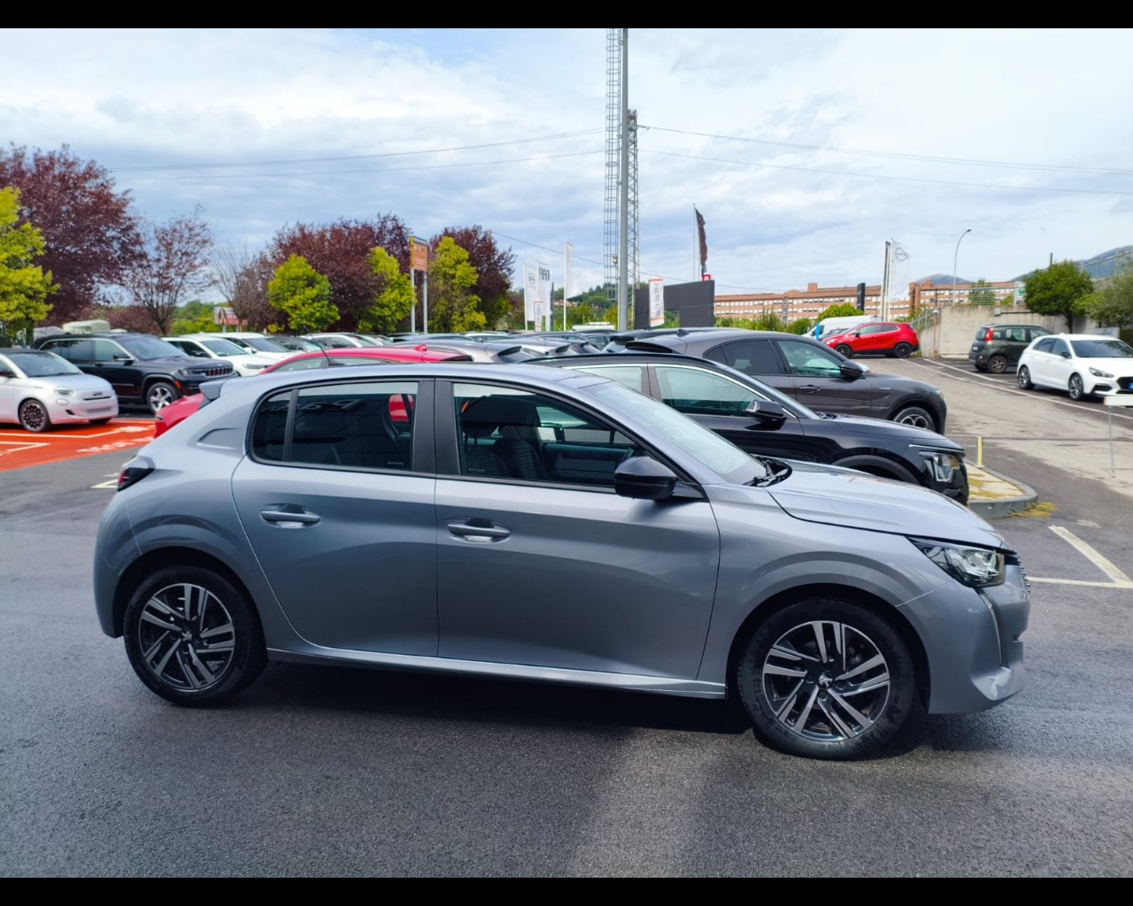 Foto PEUGEOT 208 1.2 puretech Active Pack s&s 75cv