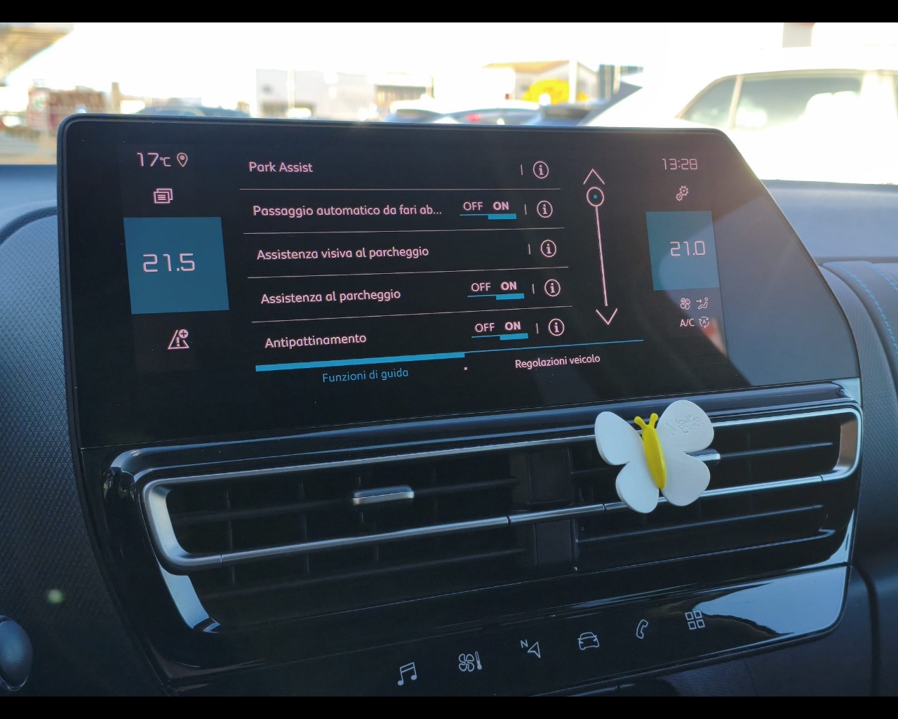 Foto CITROEN C5 Aircross 1.5 bluehdi Shine s&s 130cv eat8