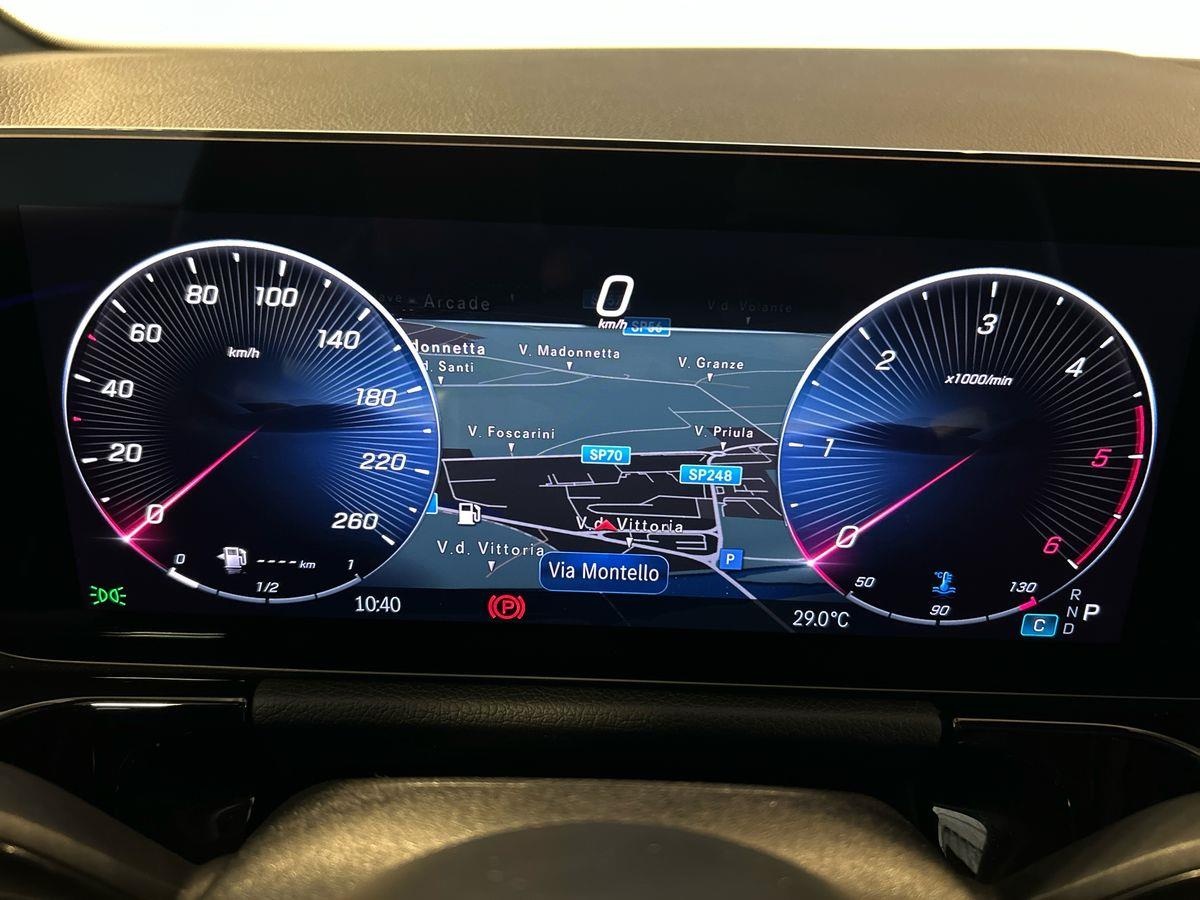 Mercedes  GLA 200 D AMG Line Advanced Plus 8G-DCT - 13