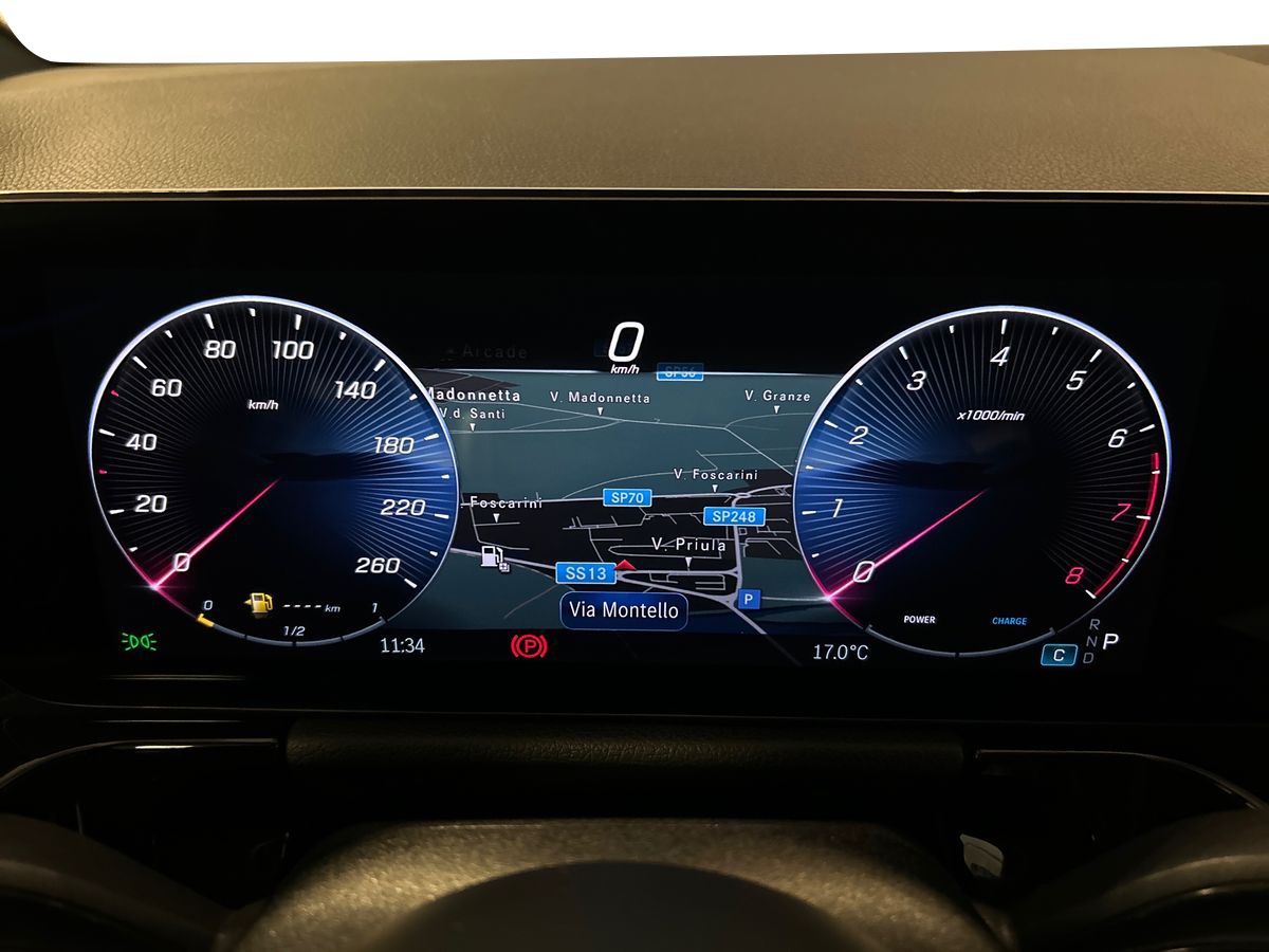 Mercedes GLA GLA 180 AMG Line Advanced Plus 7G-DCT - 13