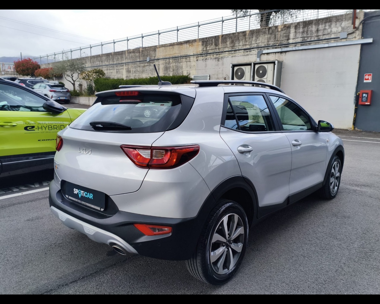 Foto KIA Stonic 1.0 t-gdi mhev Style 100cv mt