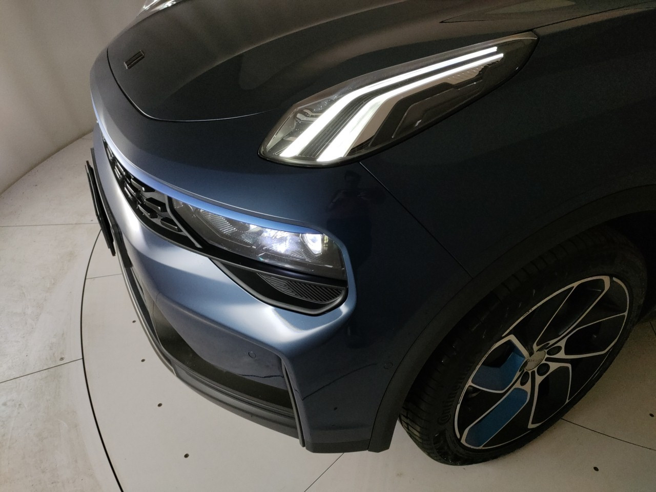 Lynk & Co 01 Usato 2023 01 Porto Mantovano