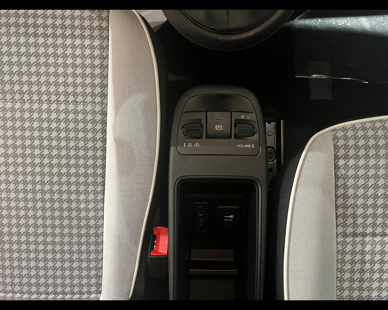 Foto FIAT 500 1.0 hybrid Torino