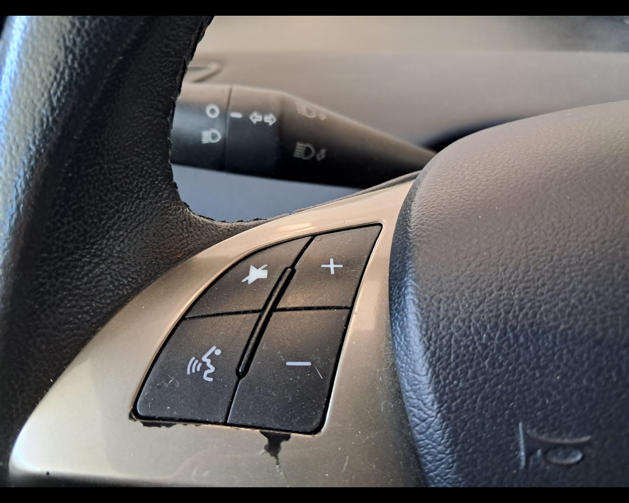 Foto LANCIA Ypsilon 1.2 Gold ecochic Gpl 69cv 