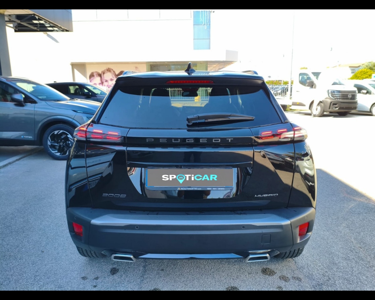 Foto PEUGEOT 2008 1.2 hybrid GT 136cv e-dcs6