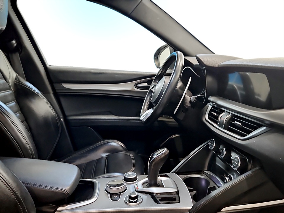 ALFA ROMEO Stelvio 2.2 t Veloce Q4 210cv auto Diesel usato - 13