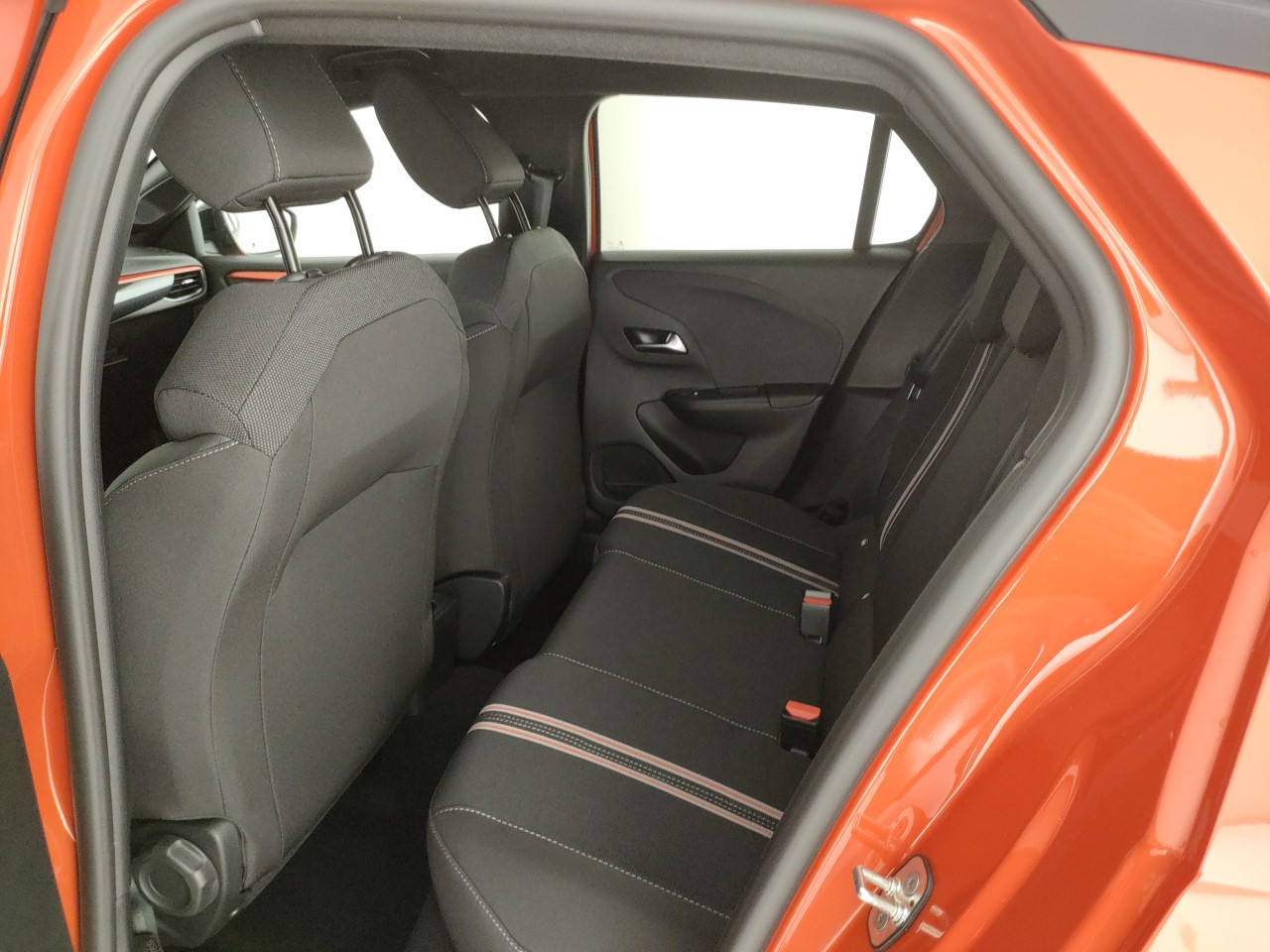 Opel Corsa Nuovo Ibrido benzina Corsa Porto Mantovano