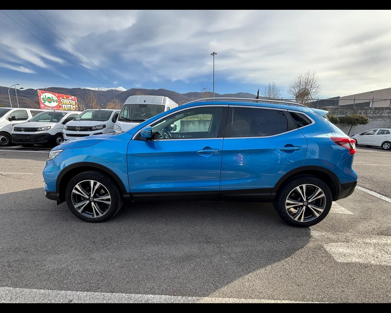 Foto NISSAN Qashqai 1.6 dci N-Connecta 2wd 130cv xtronic