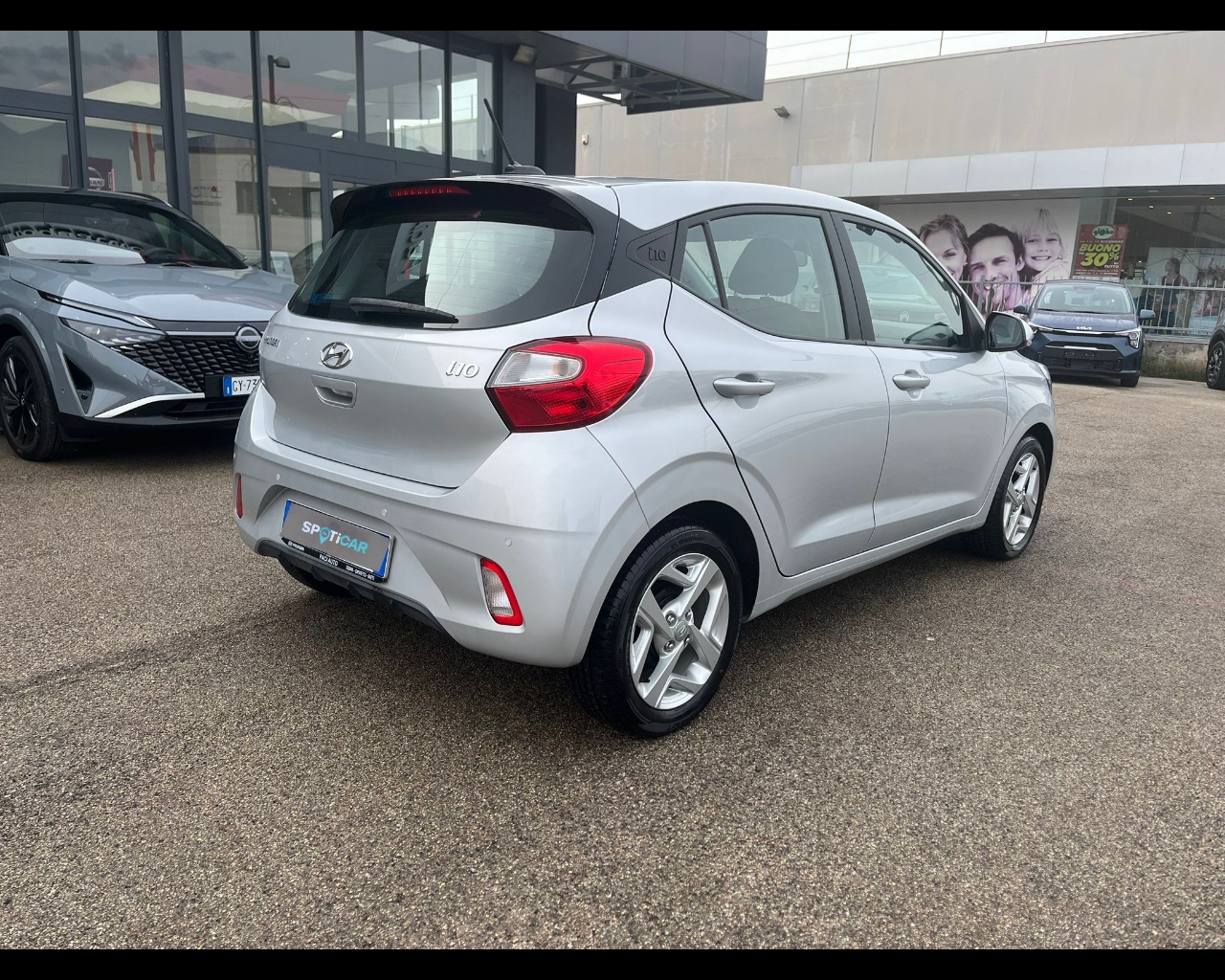 Foto HYUNDAI i10 1.0 mpi Tech Connect Pack