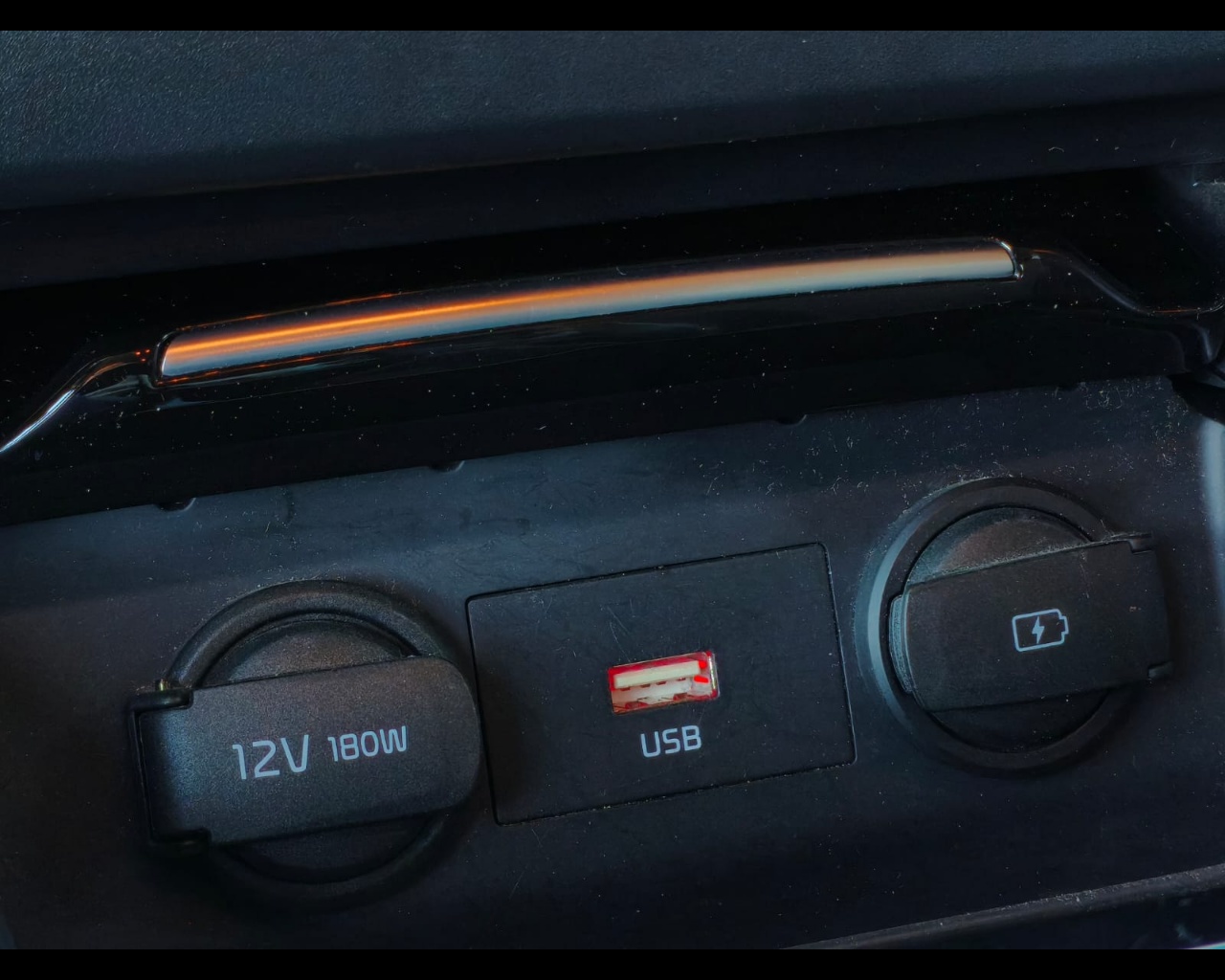 Foto KIA XCeed 1.0 t-gdi High Tech Gpl 117cv