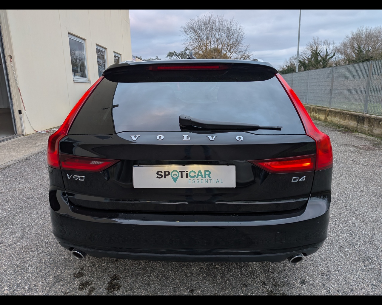 Foto VOLVO V90 2.0 d4 Business geartronic