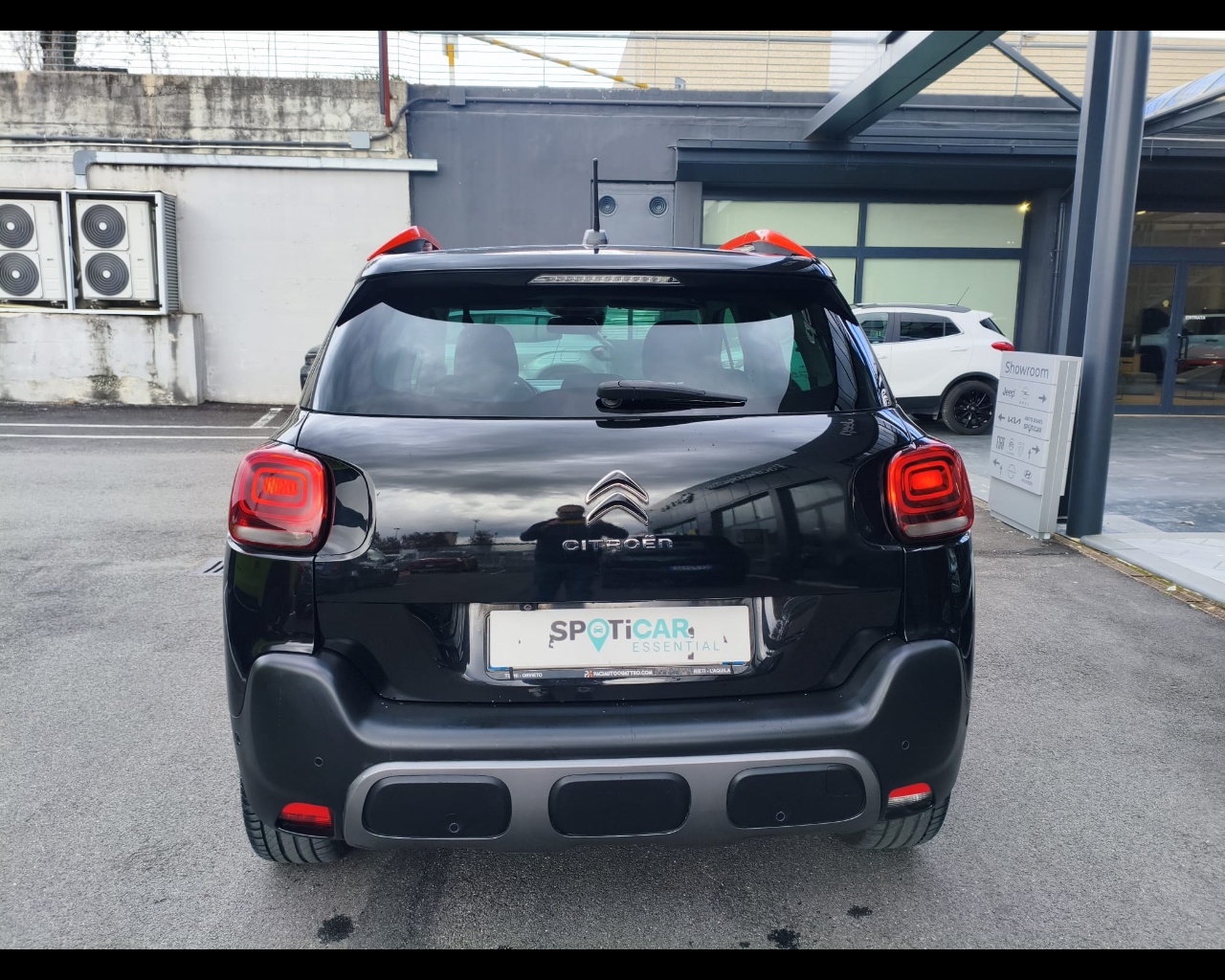 Foto CITROEN C3 Aircross 1.2 puretech Shine s&s 130cv