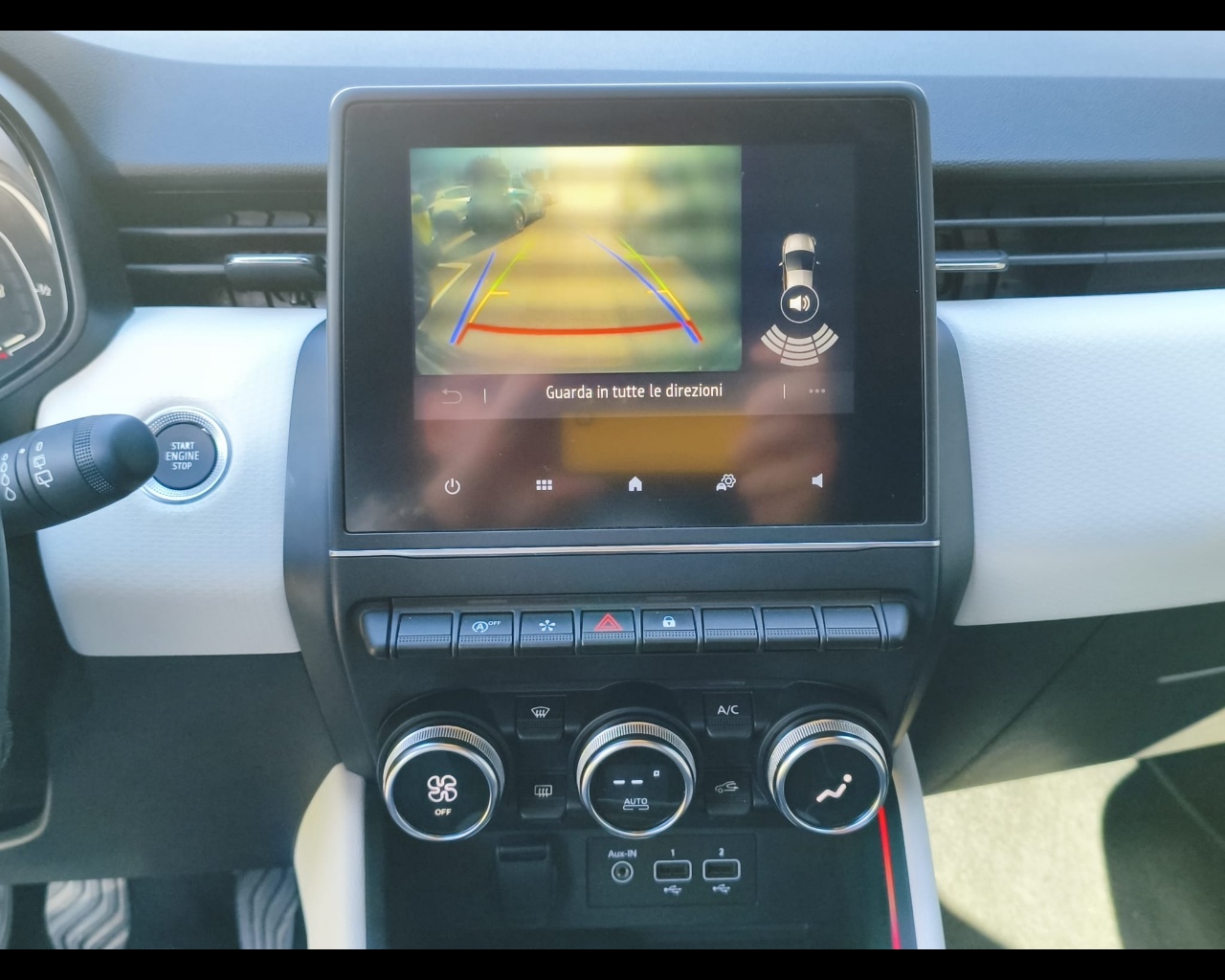 Foto RENAULT Clio 1.0 tce Techno Gpl 100cv