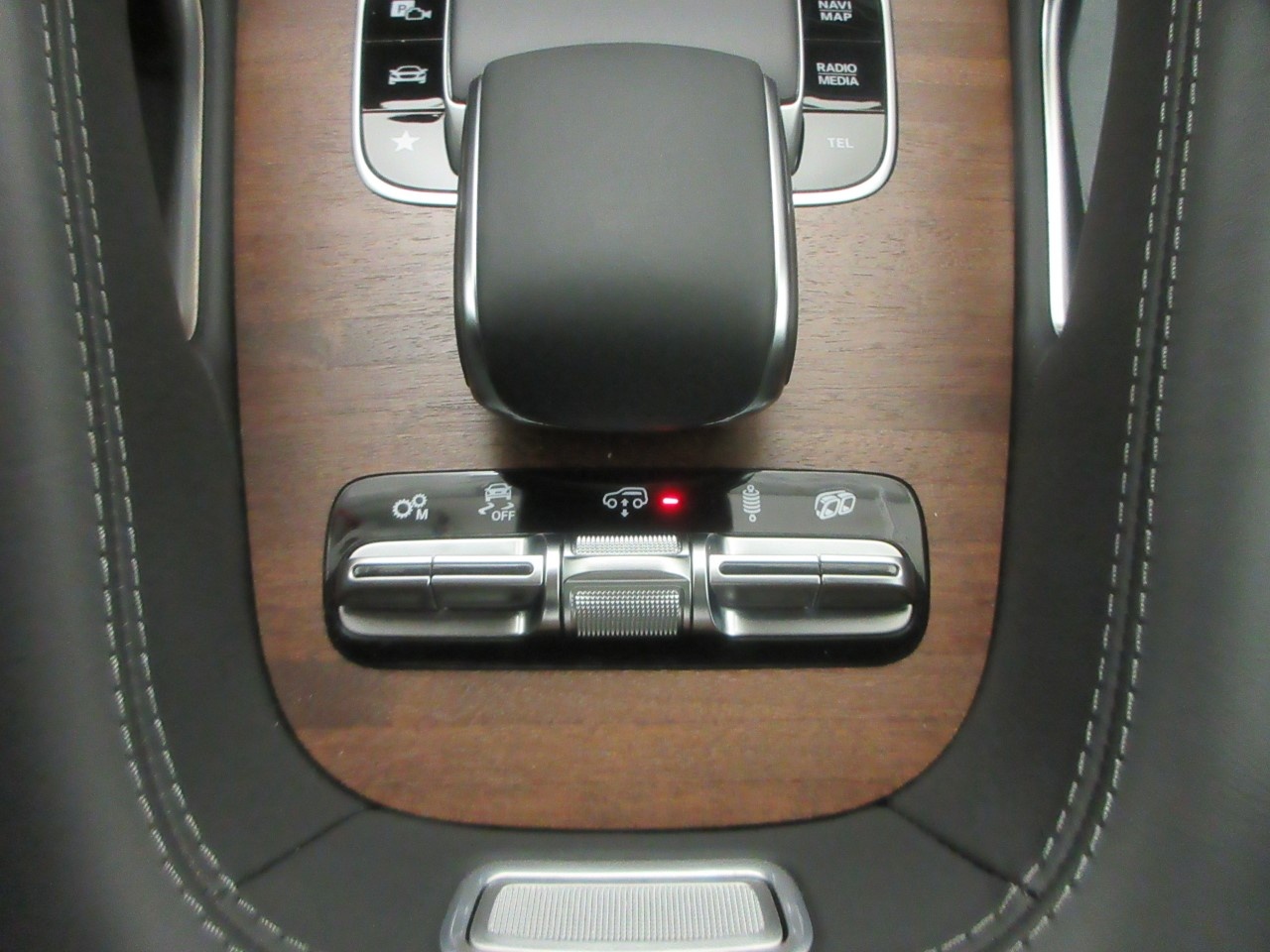 Mercedes GLE GLE SUV 53 EQ-BOOST AMG 4Matic+ 9G-Tronic Plus - 24