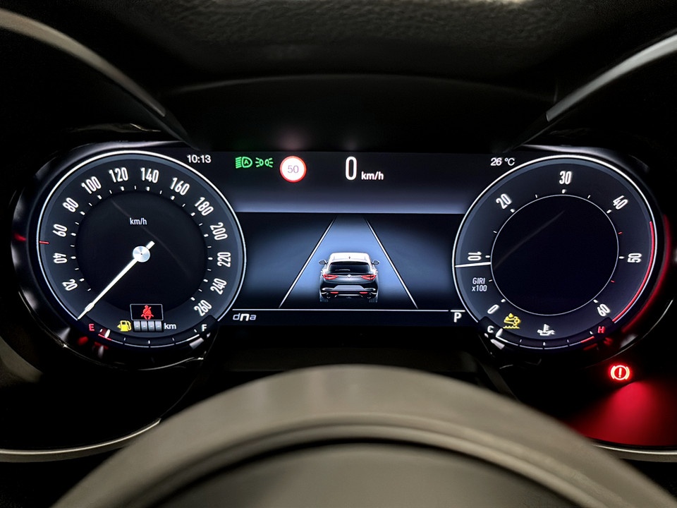 ALFA ROMEO Stelvio 2.2 t Veloce Q4 210cv auto Diesel usato - 9