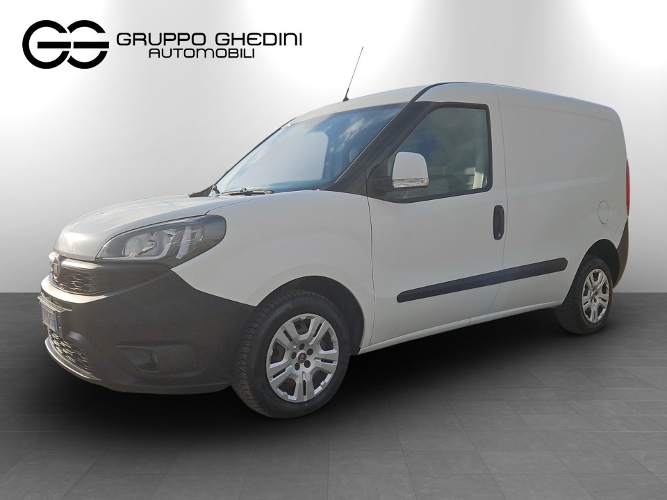 FIAT Doblo cargo 1.6 mjt 16v SX 105cv E6 Diesel Usato