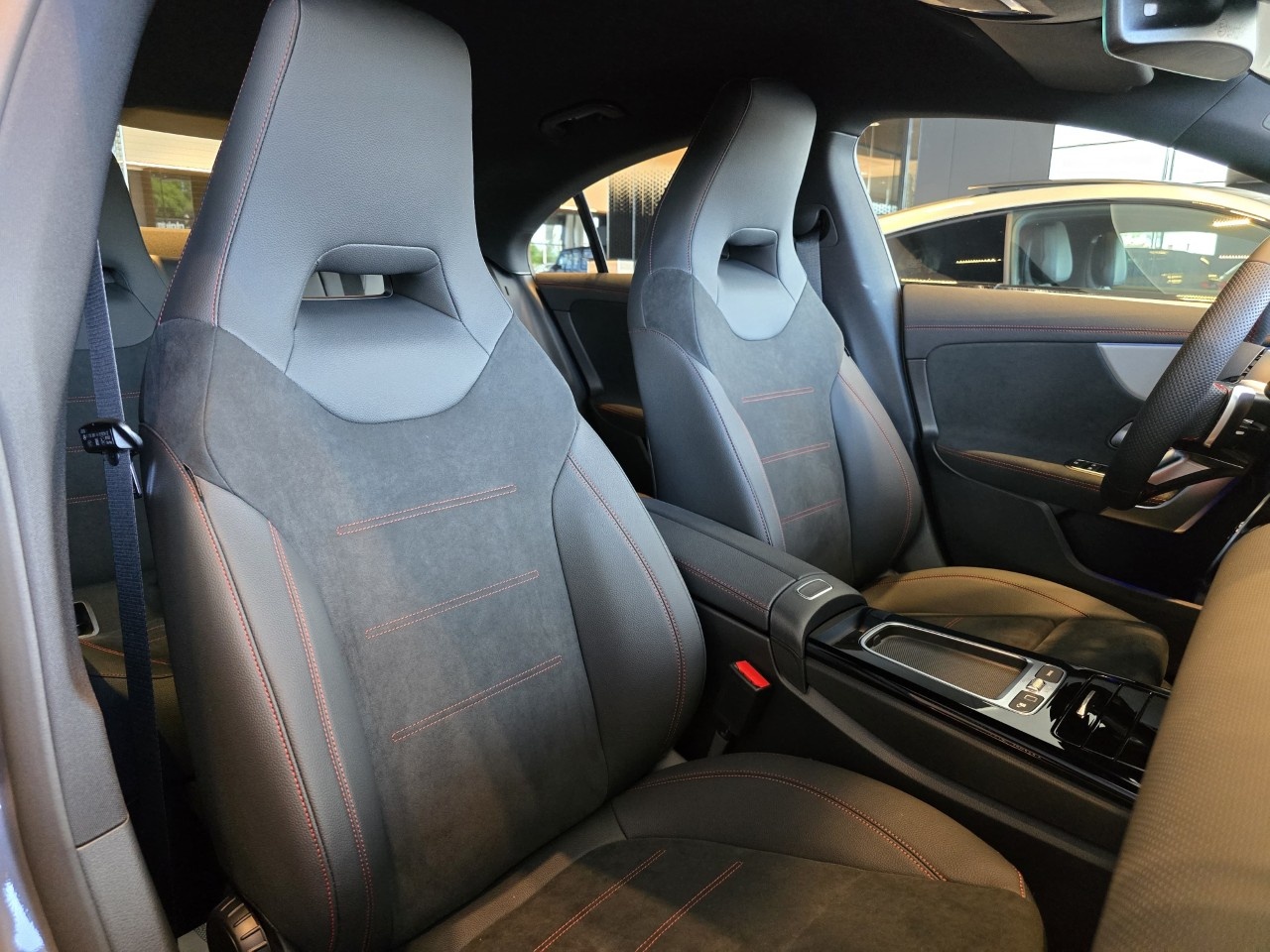 Mercedes Cla Coupé CLA Coupé 180 d Automatic AMG Line ADVANCED PLUS - 8
