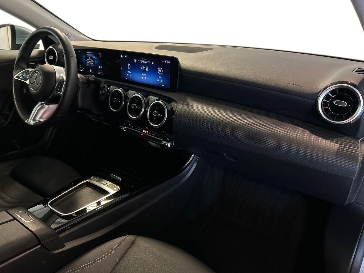 Mercedes CLA Shooting Brake CLA Shooting Brake 180 D Advanced 8G-DCT - 13