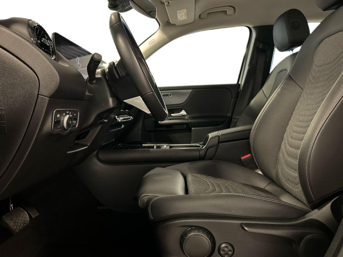 Mercedes  GLB 180 D Advanced 8G-DCT - 10