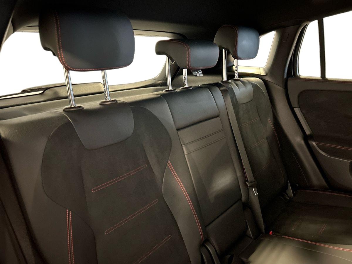 Mercedes GLA GLA 200 D Premium 8G-DCT - 16