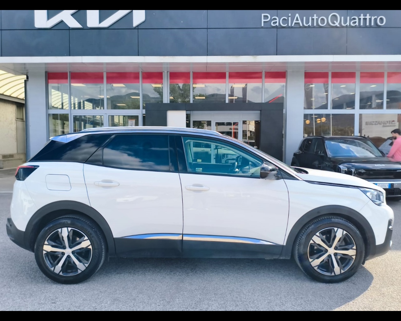 Foto PEUGEOT 3008 1.5 bluehdi GT Line s&s 130cv eat8