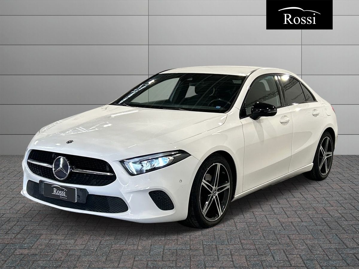 Classe A – V177 2018 – A 180 d Sport auto SEDAN