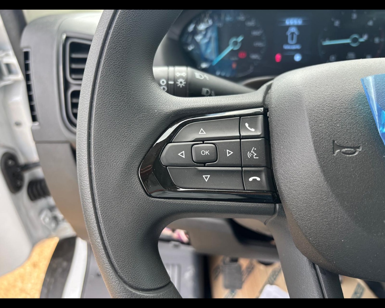 Foto OPEL Movano Autotelaio 35 Heavy L4 Doppia Cabina 2.2 Bl