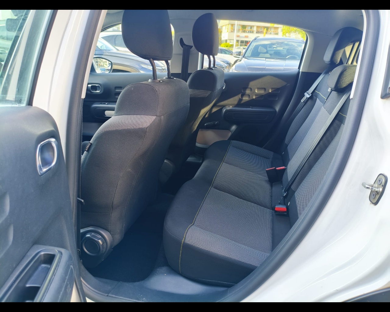 Foto CITROEN C3 1.5 bluehdi Feel s&s 100cv 6m