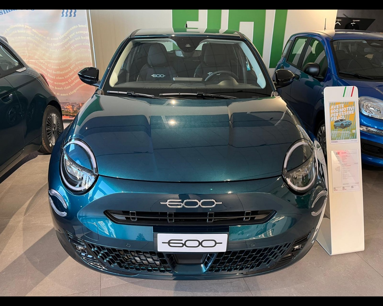 Foto FIAT 600 Hybrid 600 Serie SpecialeIcon - Configurazione Non Ordinabile