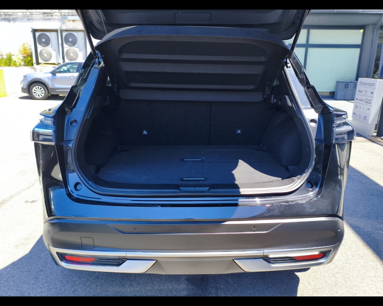 Foto NISSAN Qashqai 1.3 mhev N-Connecta 2wd 140cv