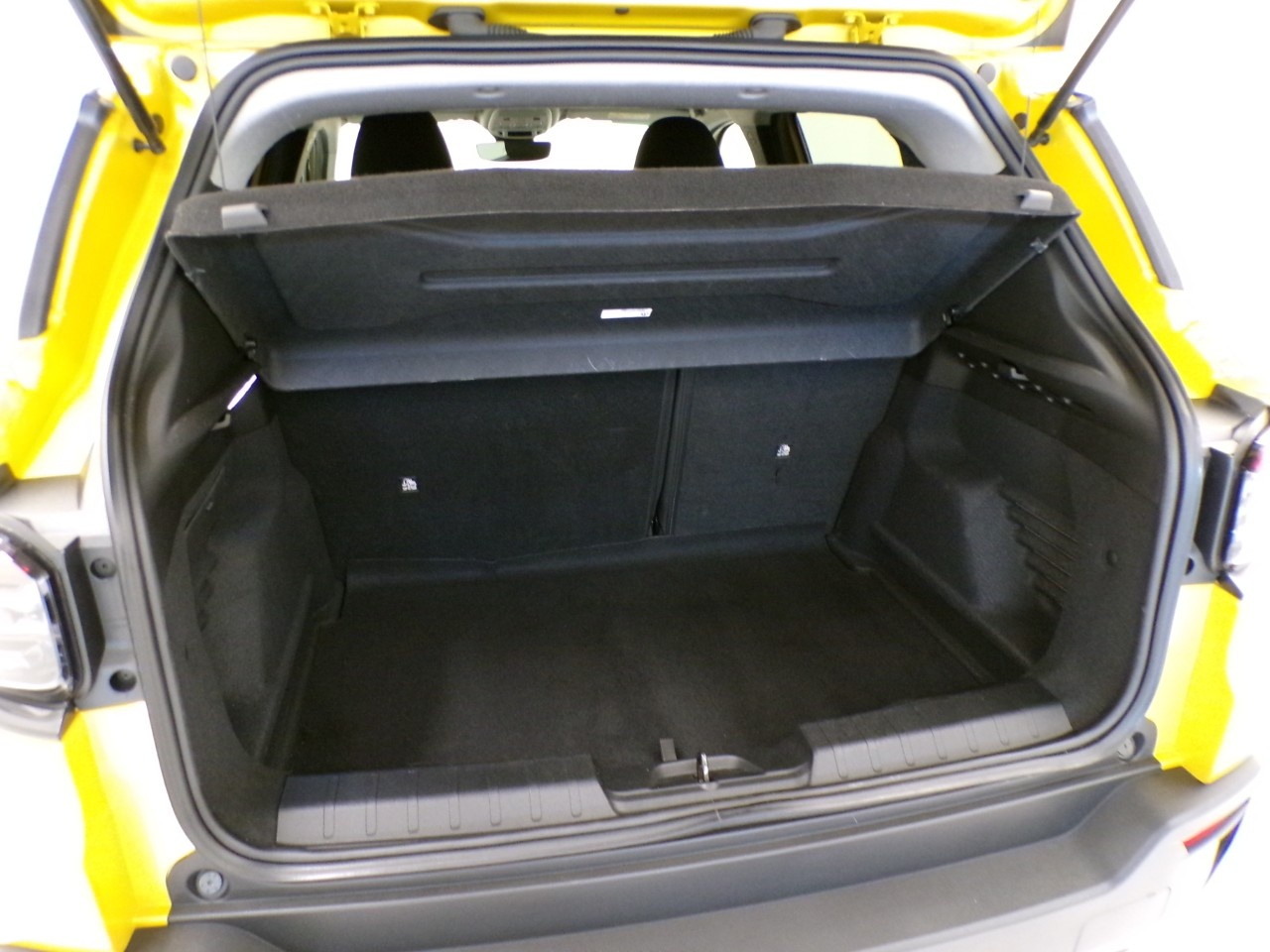 Jeep Avenger Avenger 1.2 Turbo e-Hybrid 100cv Longitude FWD eDCT6 - 9