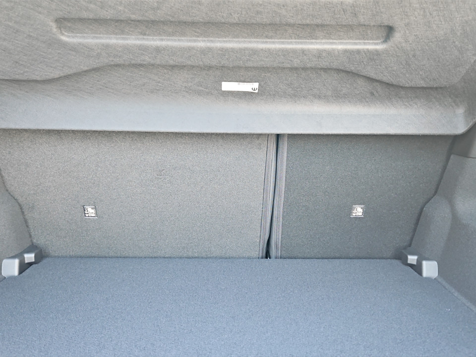 JEEP Avenger E-Hybrid Altitude 1.2 110cv Dct Mhev Ibrida km0 - 18