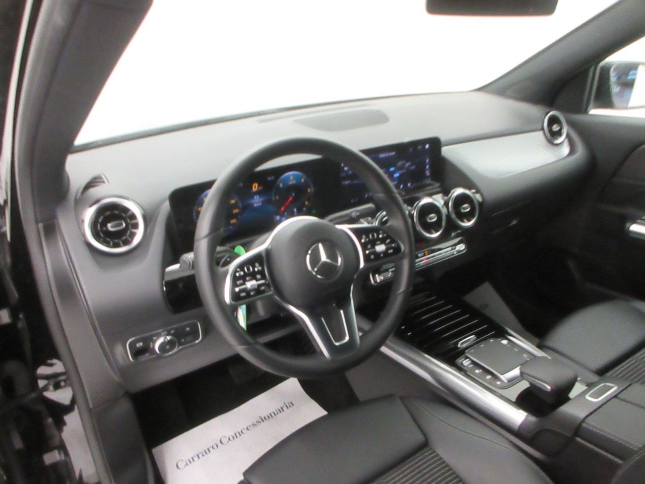 Mercedes GLA GLA 180 D Sport Plus 8G-DCT - 11