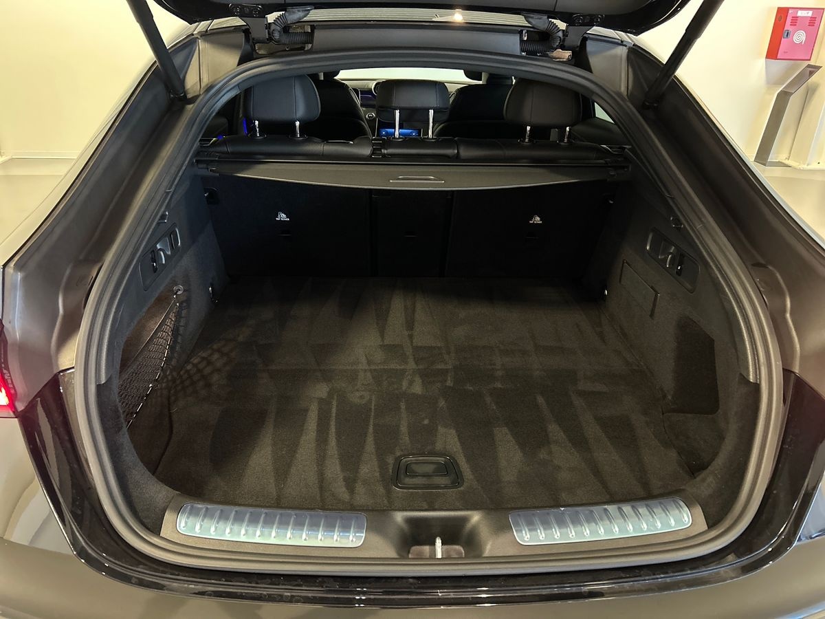 Mercedes  GLC Coupe 220 d AMG Line Advanced Plus 4Matic 9G-Tronic - 8