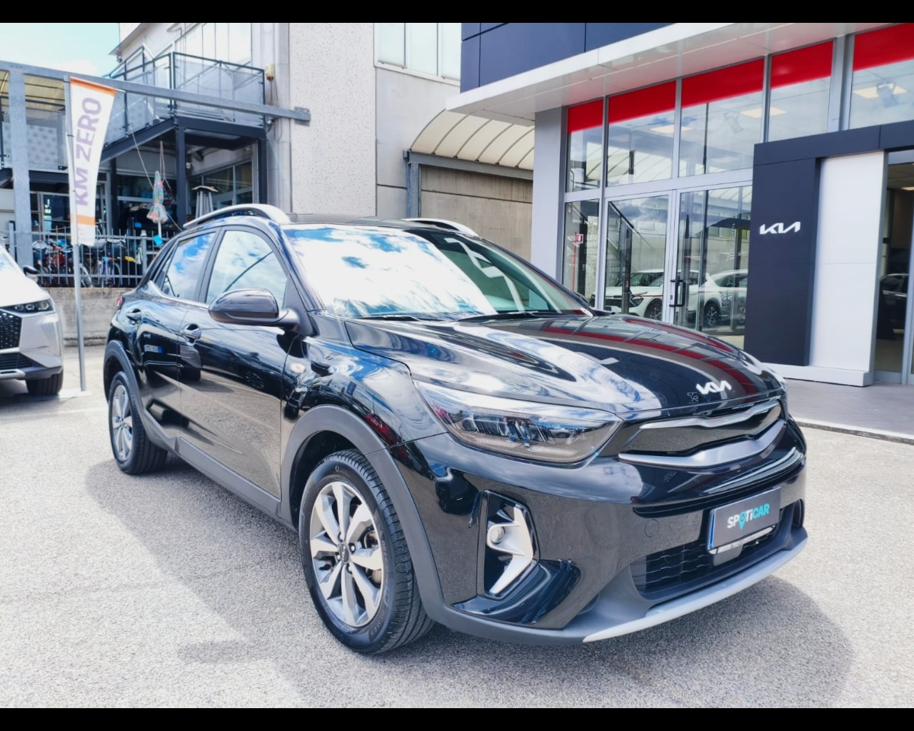 Foto KIA Stonic 1.2 dpi Style s/Design Pack gpl 82cv