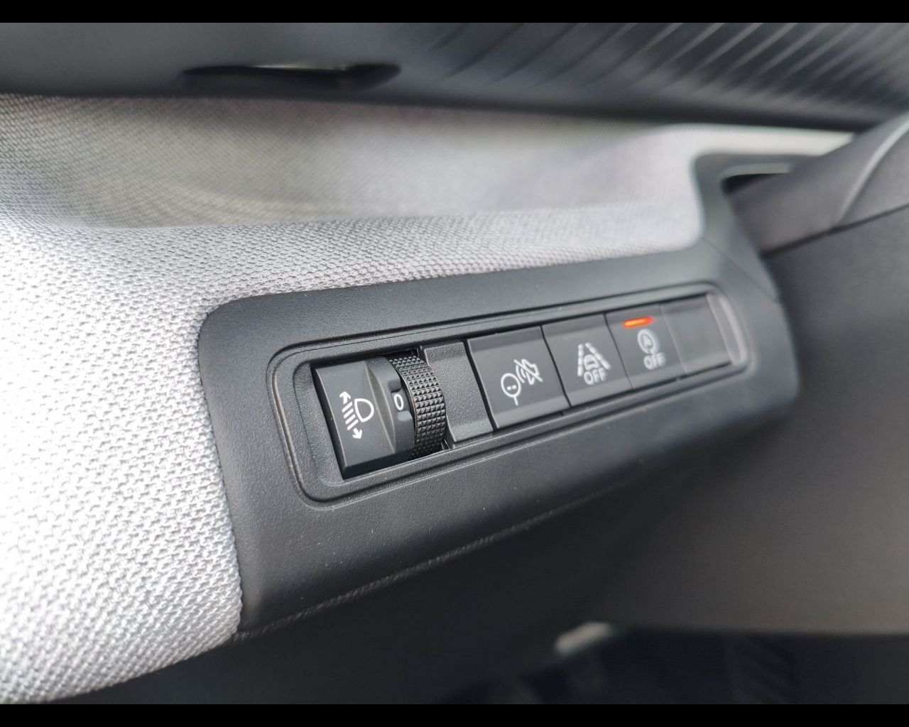 Foto CITROEN C3 Aircross 1.2 puretech turbo Plus 100cv