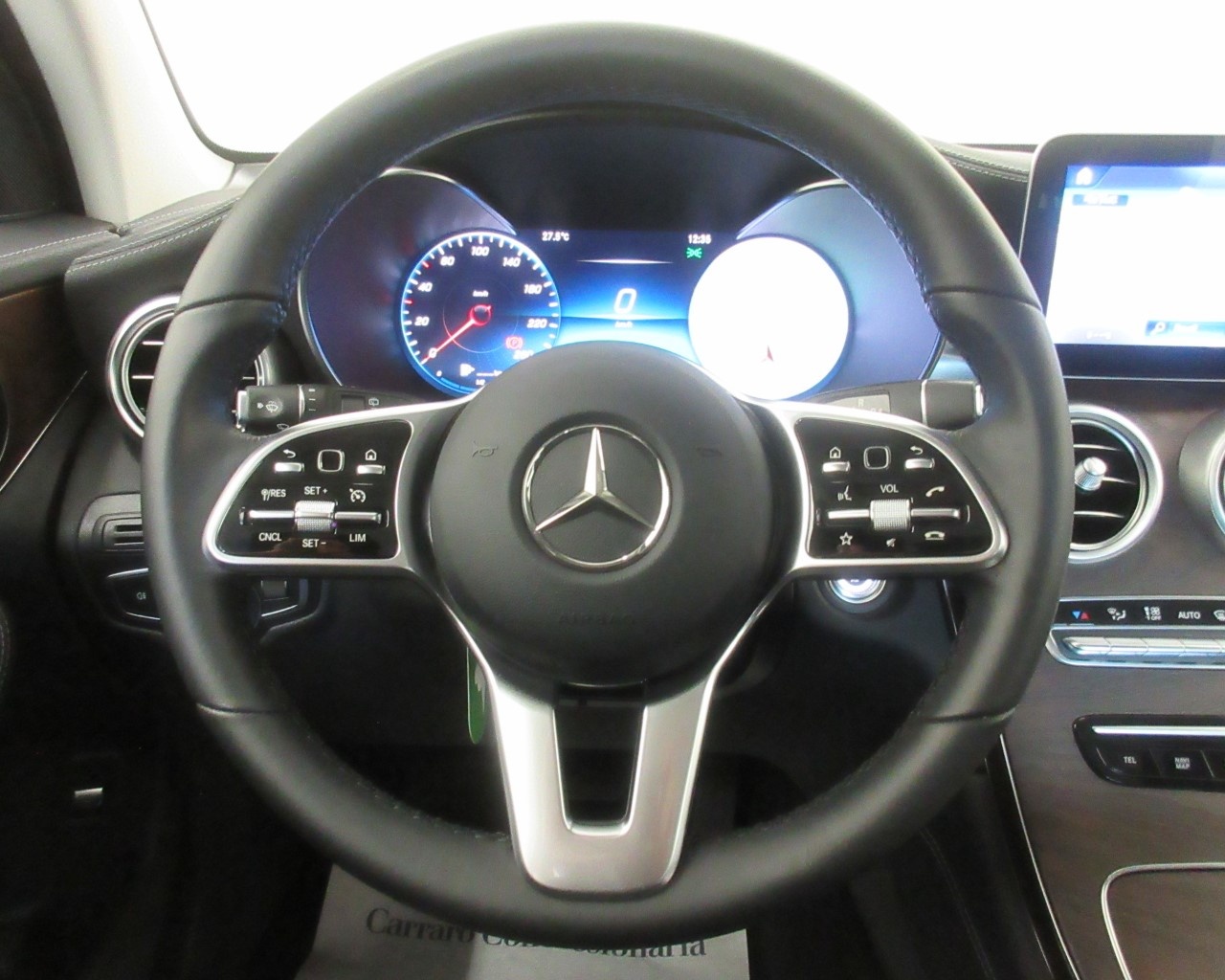 Mercedes GLC GLC SUV 220 D Premium 4Matic 9G-Tronic Plus - 16