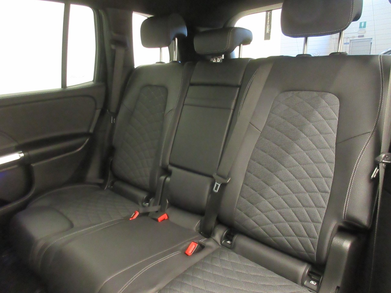 Mercedes GLB GLB 200 D Sport Plus 8G-DCT - 14