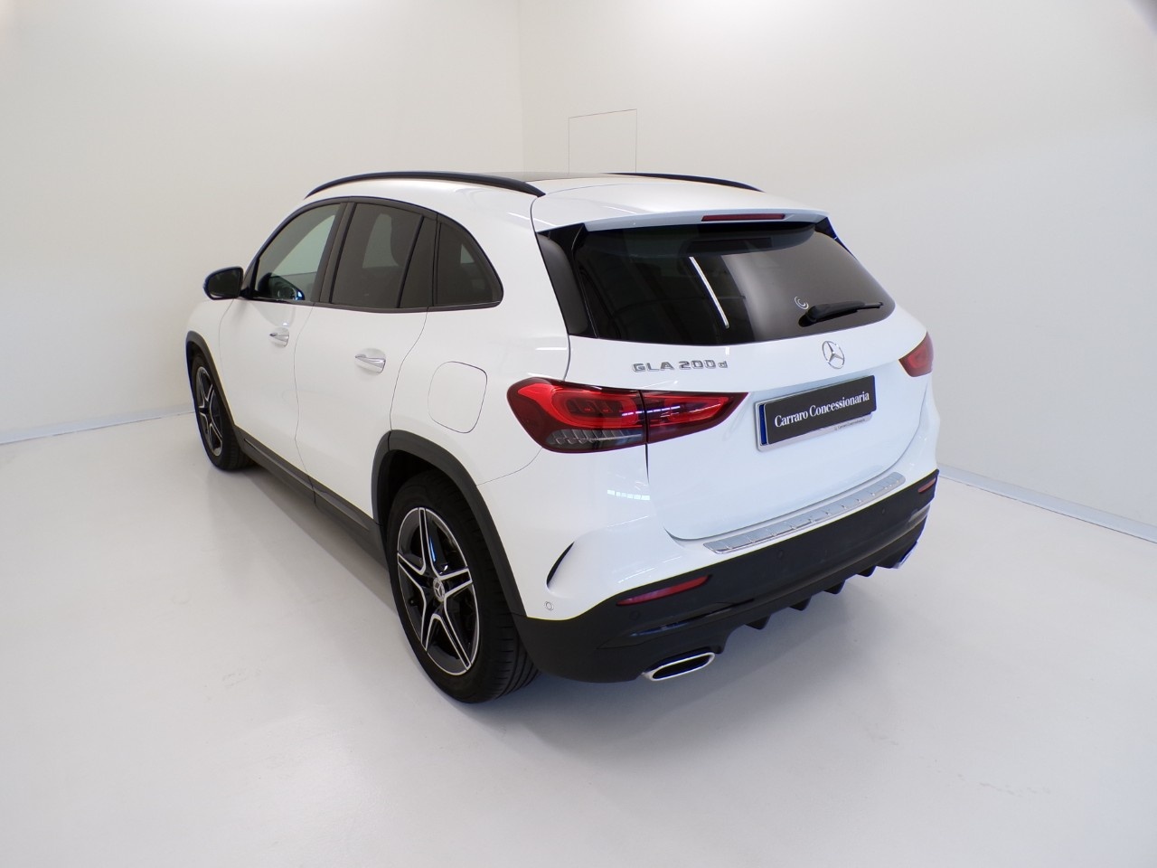 Mercedes GLA GLA 200 D Premium 8G-DCT - 8