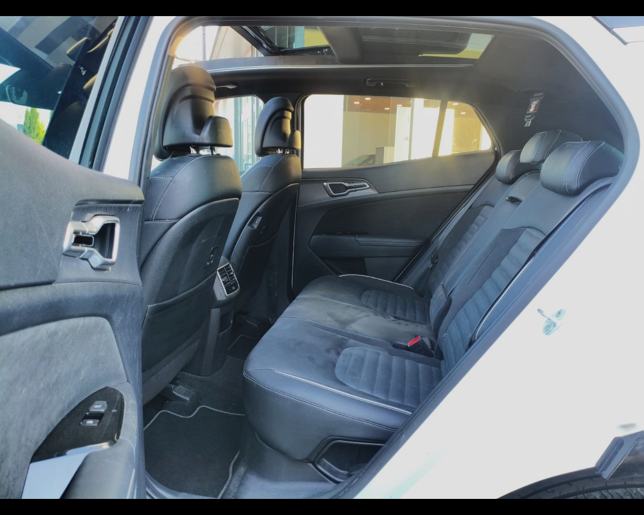 Foto KIA Sportage 1.6 tgdi hev GT-line Plus auto