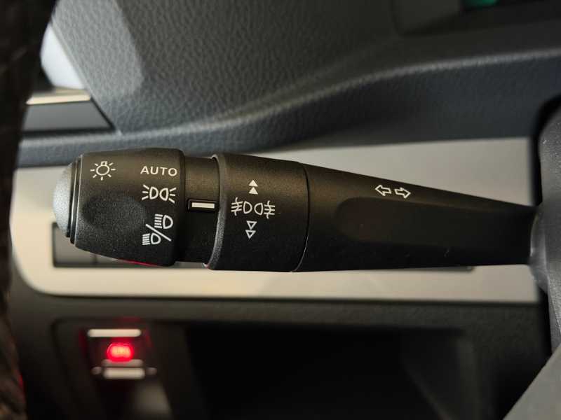 Nuovo Traveller - Bhdi 180 Eat8 Business Vip Long