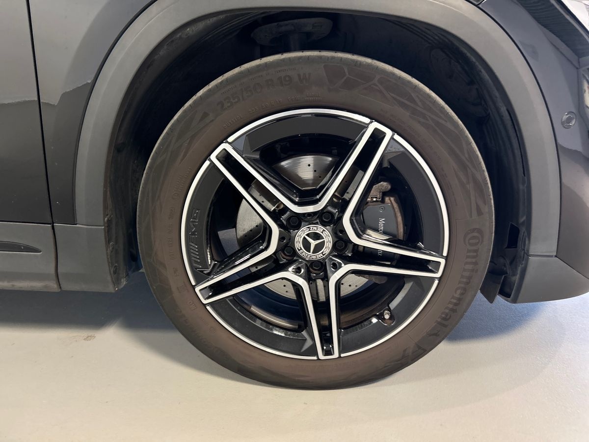 Mercedes GLA GLA 200 D Premium 8G-DCT - 17